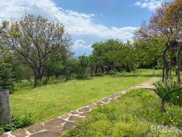 Къща в с.Звездец, снимка 3 - Къщи - 48930791