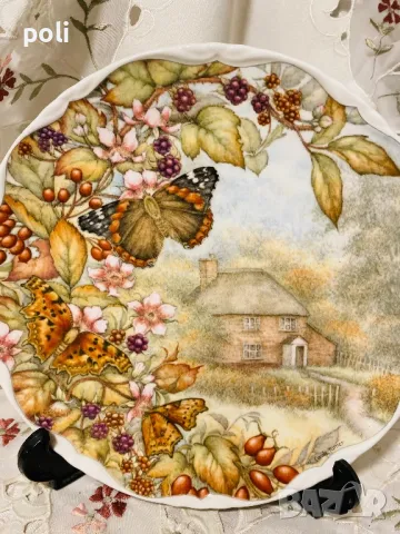 порцеланова чиния за стена , снимка 2 - Декорация за дома - 50126189