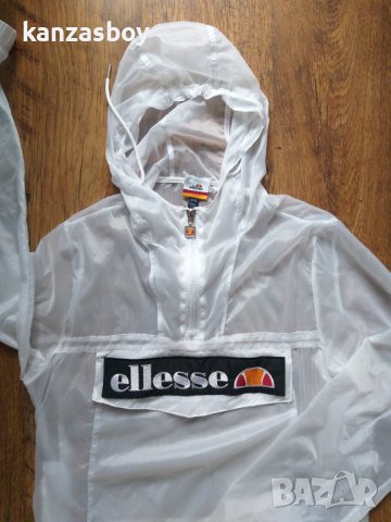 Ellesse Azzuro - страхотна дамска ветровка КАТО НОВА, снимка 7 - Спортни екипи - 40739034