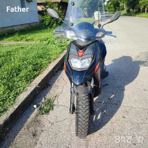 Aprilia SR 125 Motard, снимка 9 - Мотоциклети и мототехника - 50515263