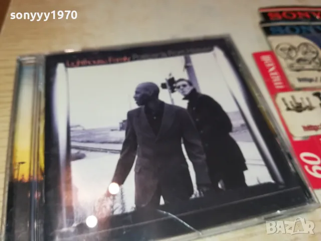LIGHTHOUSE FAMILY CD 0804251244, снимка 8 - CD дискове - 49809296