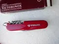Victorinox джобно ножче с кутия , снимка 3