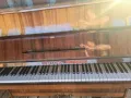 Пиано. Едното 500лв двете 900лв. Налични 2 Броя .При покупка на двата броя  цената е 800лв. , снимка 1