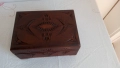 ръчно резбована дървена кутия-цвят махагон, снимка 1