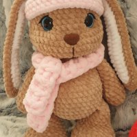Плетено зайче с бебешка плюшена прежда , снимка 2 - Плюшени играчки - 39555497