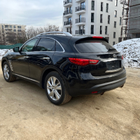 Infiniti QX70 3.7 V6 AWD, снимка 7 - Автомобили и джипове - 44693699