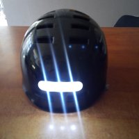 Велосипедна каска с LED осветление , снимка 6 - Аксесоари за велосипеди - 42519251
