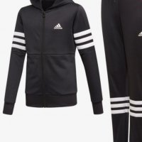 Adidas оригинален нов екип 158 размер, снимка 1 - Спортни екипи - 35717968