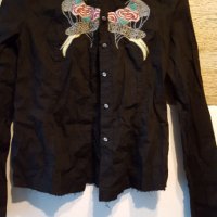 черна риза с дълъг ръкав с флорална бродерии, снимка 1 - Ризи - 35811542