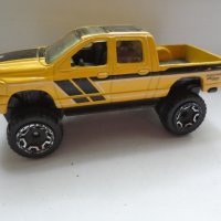 HOT WHEELS 2006 DODGE RAM  ПИКАП ИГРАЧКА КОЛА КОЛИЧКА МОДЕЛ, снимка 1 - Колекции - 40470080