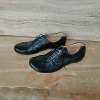 Нови кожени бълг. обувки, снимка 6 - Дамски ежедневни обувки - 39909604