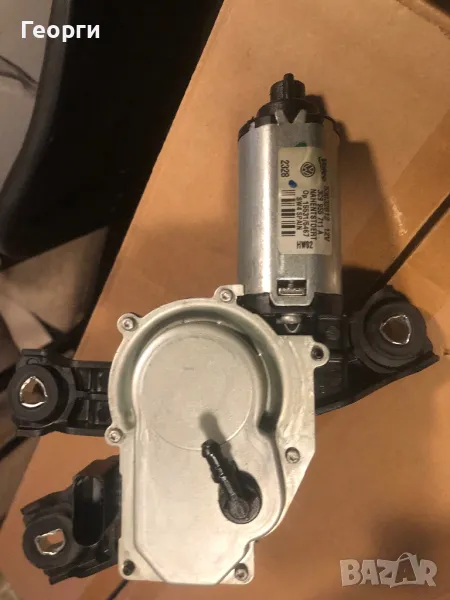 Моторче задна чистачка Volkswagen Passat (B6) 2005-2010 , снимка 1