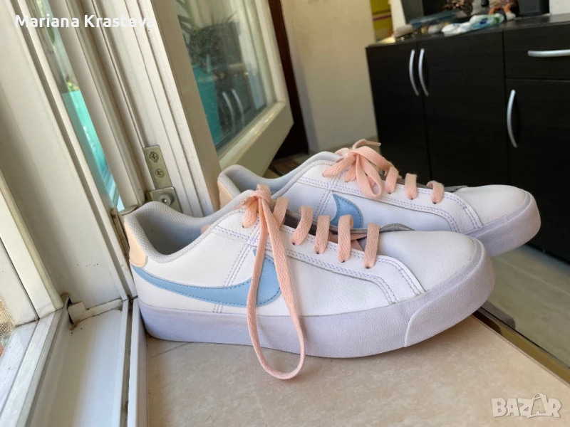 Дамски кецове nike, снимка 1