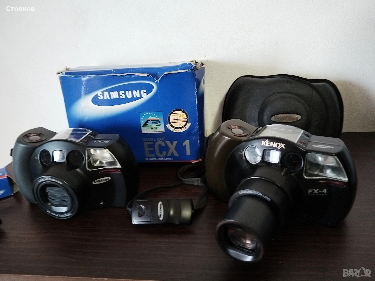 Камери SAMSUNG ECX 1, SAMSUNG KENOX FX-4 дизайн от F.A. Porsche, снимка 1