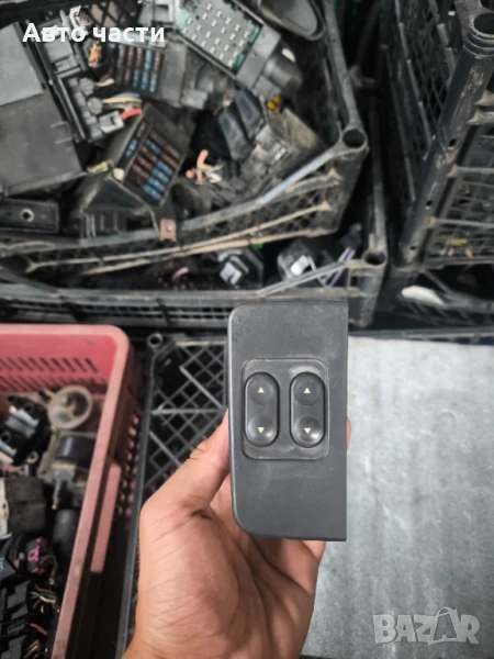 Бутон ключ стъклоповдигач FIAT PUNTO 1.2 75 кс, снимка 1