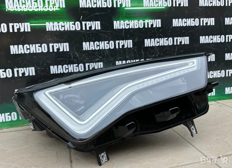 Фар десен фарове за Сеат Атека Seat Ateca фейс, снимка 1