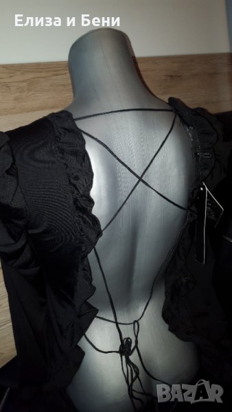 уникална готик блуза с буфан ръкав и гол гръб с връзки, снимка 1