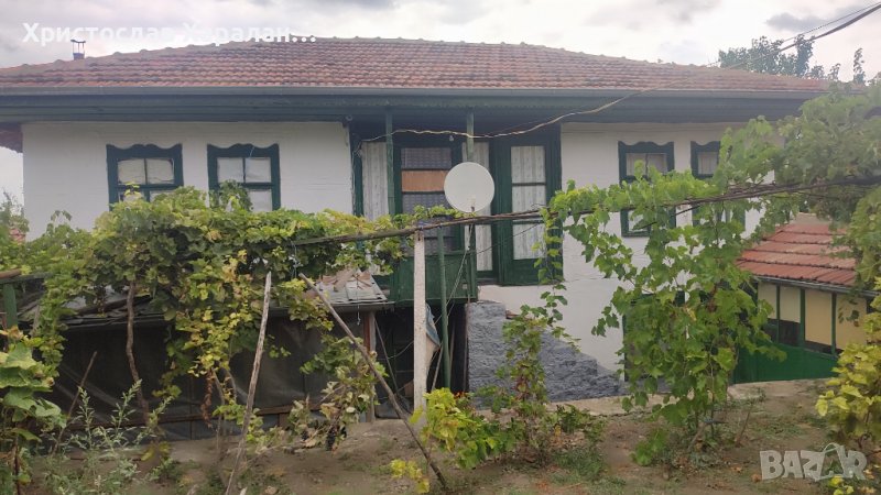 Продава, снимка 1