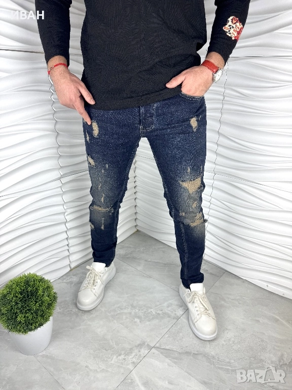 Мъжки дънки в син цвят с накъсан ефект, снимка 1