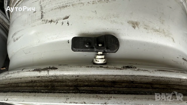 Джанти / 7J / 17 Цола/ 5х112/ Ет 50 / Dezent / 124R-001344, снимка 7 - Гуми и джанти - 51049505