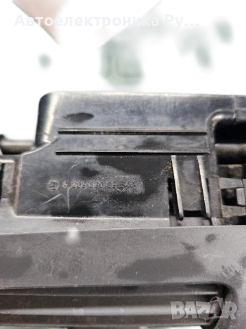 Mercedes-Benz ,A2038300354 Централен дефлектор за торпедо, сив C-класа W203 , снимка 2 - Части - 51745277