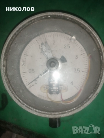манометър 