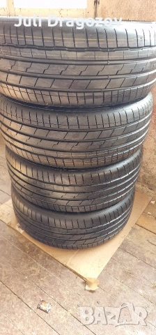Продавам 4 нови гуми.