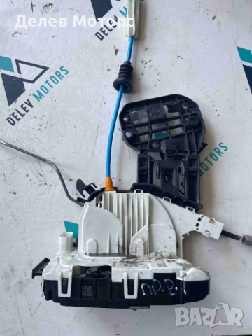 Брава за предна дясна врата A0997202401 от Mercedes CLA 180 Sport двигател 270910, 1.6i 122 кс.