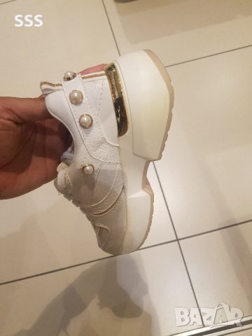 Обувки, снимка 7 - Дамски ежедневни обувки - 41920769