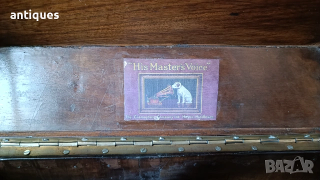 Стар грамофон с манивела - His Masters Voicе- 1920"г. - Great Britain, снимка 5 - Антикварни и старинни предмети - 53796280