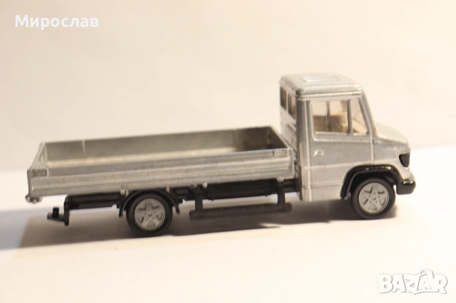 1/55 ?? SIKU MERCEDES BENZ VARIO КАМИОН КОЛИЧКА МОДЕЛ, снимка 5 - Колекции - 53164013