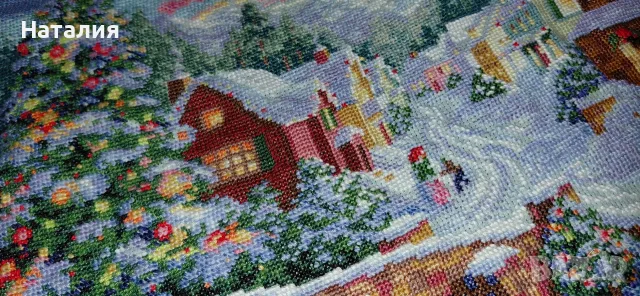 Ръчно бродиран гоблен "Holiday Village" на Dimensions без рамка, снимка 2 - Гоблени - 55838897