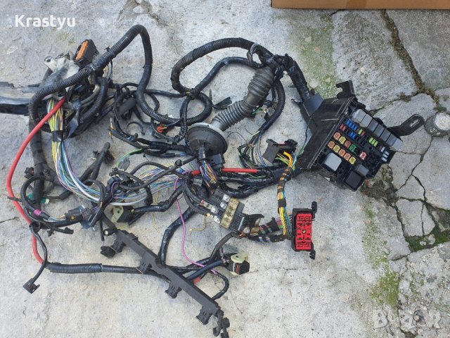 Ford B max , fiesta 2016 г , бензин , букси , бушонера , кабели, снимка 5 - Части - 42357065