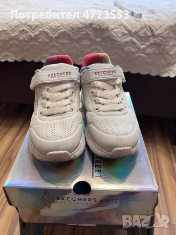 Детски маратонки Skechers, снимка 3 - Детски маратонки - 56246782