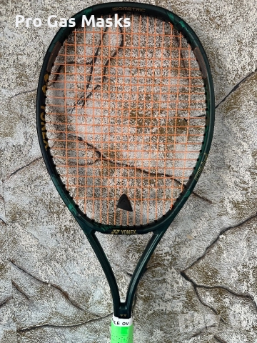 Професионална Тенис Ракета Yonex Vcore Pro97 Namd 310 Grams 97 sq inches Isometric Japan Tennis , снимка 2 - Тенис - 52210654