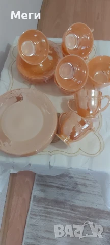 Красив американски сервиз , снимка 2 - Сервизи - 50605378