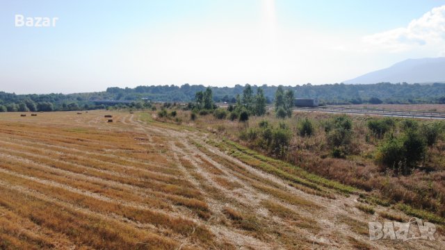Парцел с лице на автомагистрала "Струма", с. Мало Бучино, снимка 2 - Парцели - 41976695