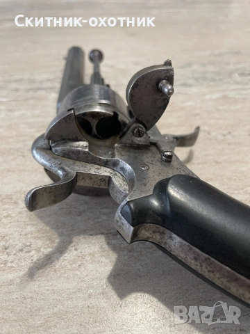 Френски револвер от 19 век, снимка 7 - Антикварни и старинни предмети - 53146997