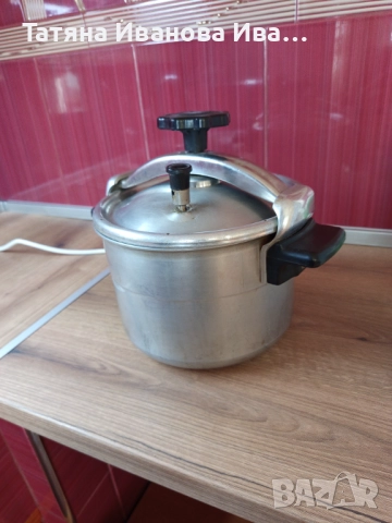 Тенджера под налягане