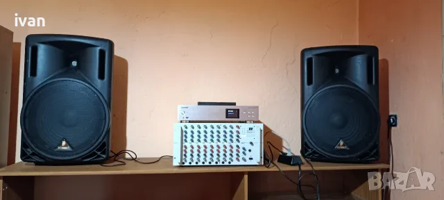 Тонколони Behringer b 215