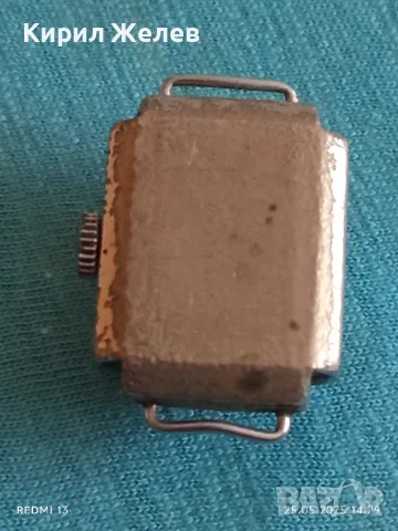 Стар механичен часовник дамски Заря СССР за части ремонт КОЛЕКЦИЯ 48009, снимка 4 - Антикварни и старинни предмети - 50420397