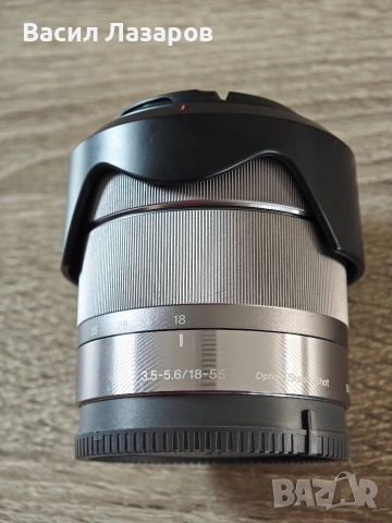 Обектив SONY Е 18-55mm f/3.5-5.6 OSS (SEL 1855)-отлично състояние , снимка 2 - Обективи и филтри - 53592633