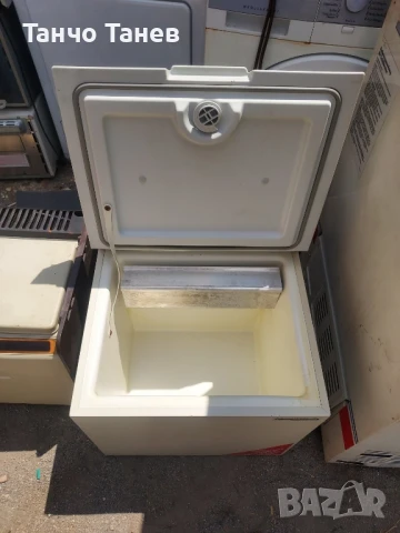 Хладилник на 12,220 волта и газ, втора употреба 