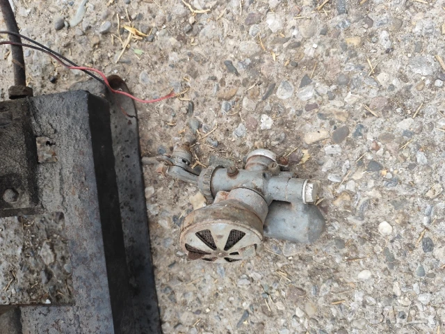 Стара помпа IFA El 150
, снимка 2 - Колекции - 51041701