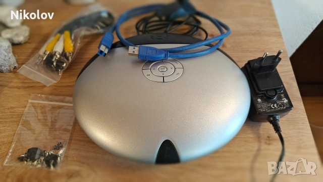 Медия плеър Mede8er 1000 X3D, снимка 2 - Плейъри, домашно кино, прожектори - 53485754