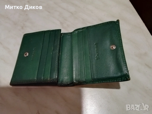 Gino Valentini марково портфейлче естеств.кожа малко 100х 100 мм, снимка 2 - Портфейли, портмонета - 53801292