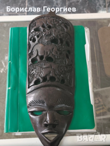 Дървена маска дърворезба