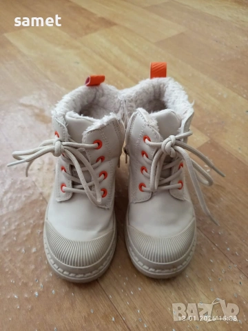 Децки убувки, снимка 2 - Детски маратонки - 53086700