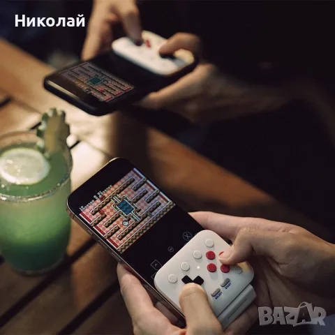 8Bitdo Flippad Геймпад за телефон, снимка 2 - Джойстици и геймпадове - 55723455