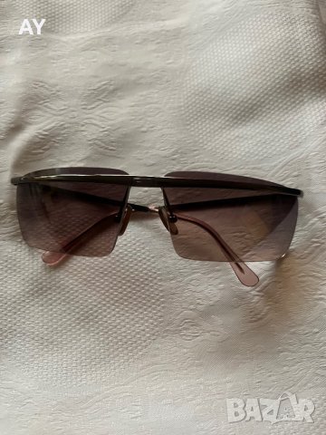 Слънчеви очила Fendi, снимка 11 - Слънчеви и диоптрични очила - 38645256